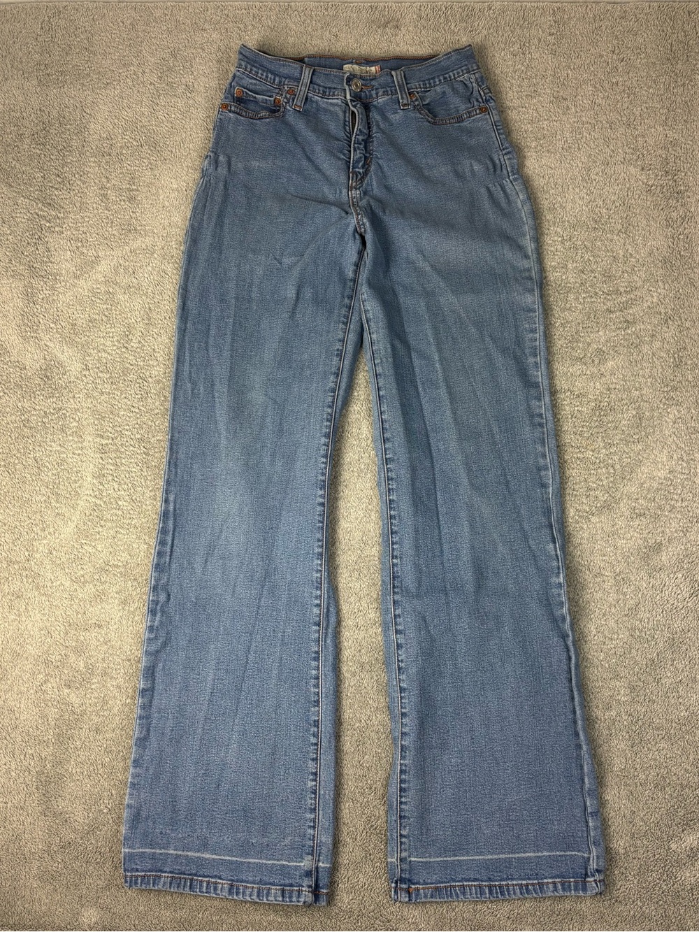 Levi’s 512 High-Rise Wide Leg Jeans in Light Blue vintage